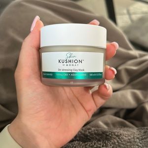 Clay Mask- Skin Kushion MONAT